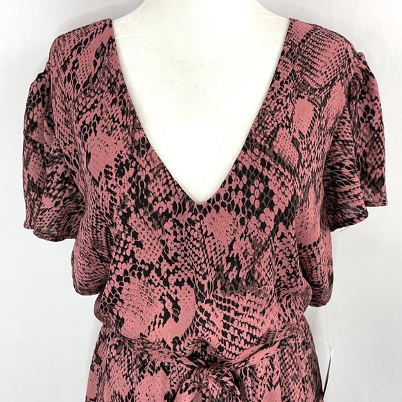 New Vanity Room Snake V-Neck Flutter Sleeve Handkerchief Hem Dress Size Medium - Picture 2 of 16